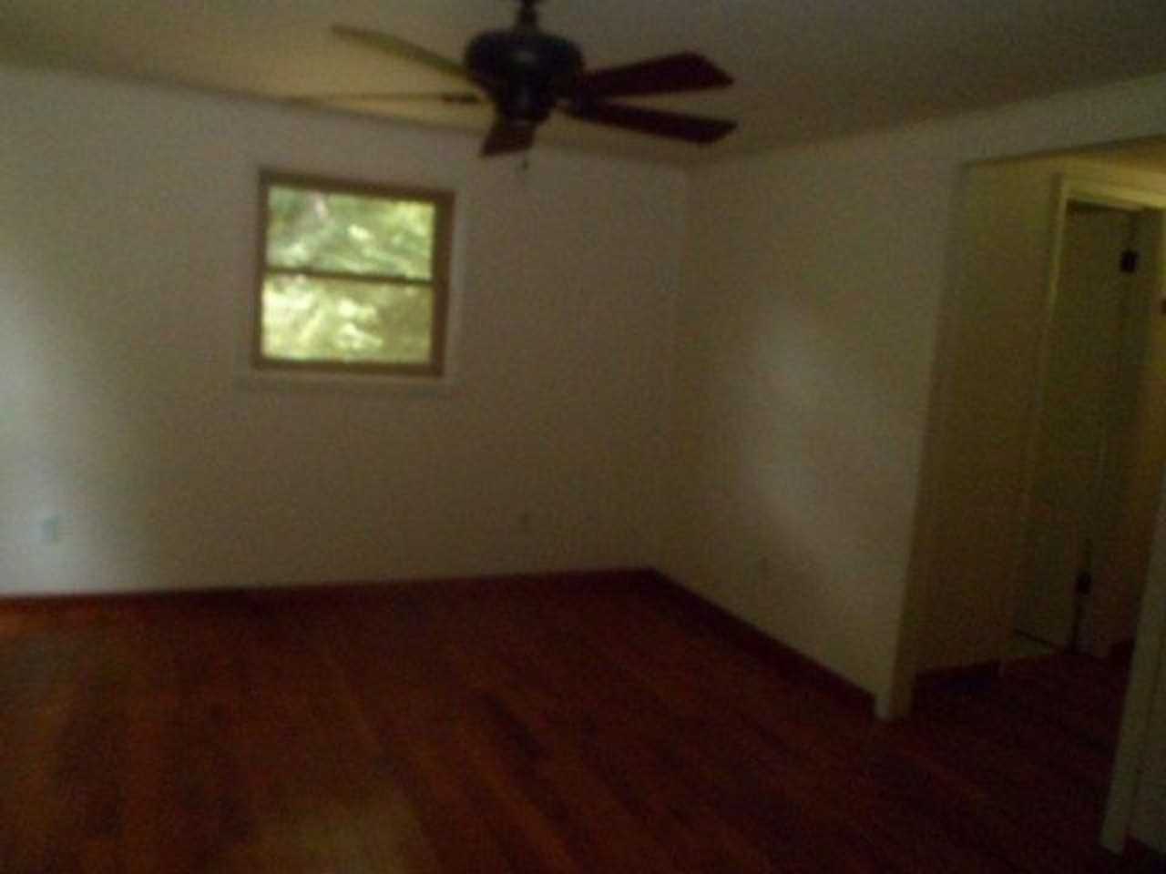 1349 Firefly Rd - Photo 4 of 11