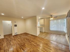 1421m - Photo 1 of 1