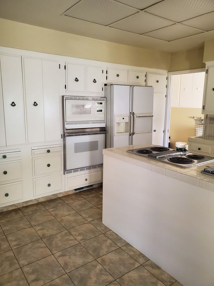 216 Leveland Ln - Photo 7 of 34