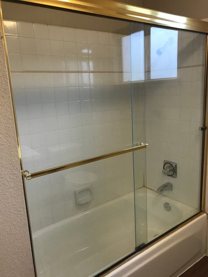 1035 S Tracy St - Photo 3 of 13