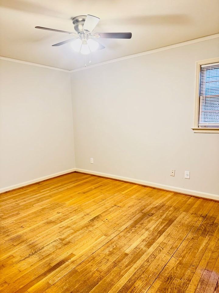 200 Eton Rd - Photo 5 of 13