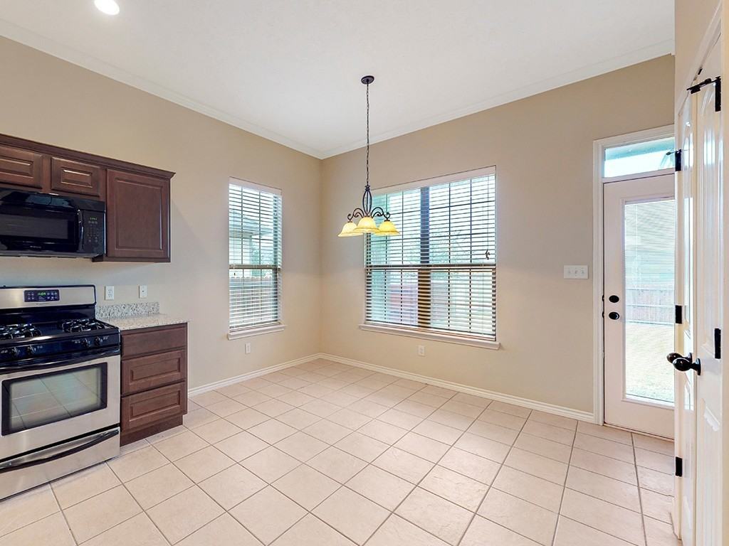 4216 Candace Ct - Photo 7 of 28