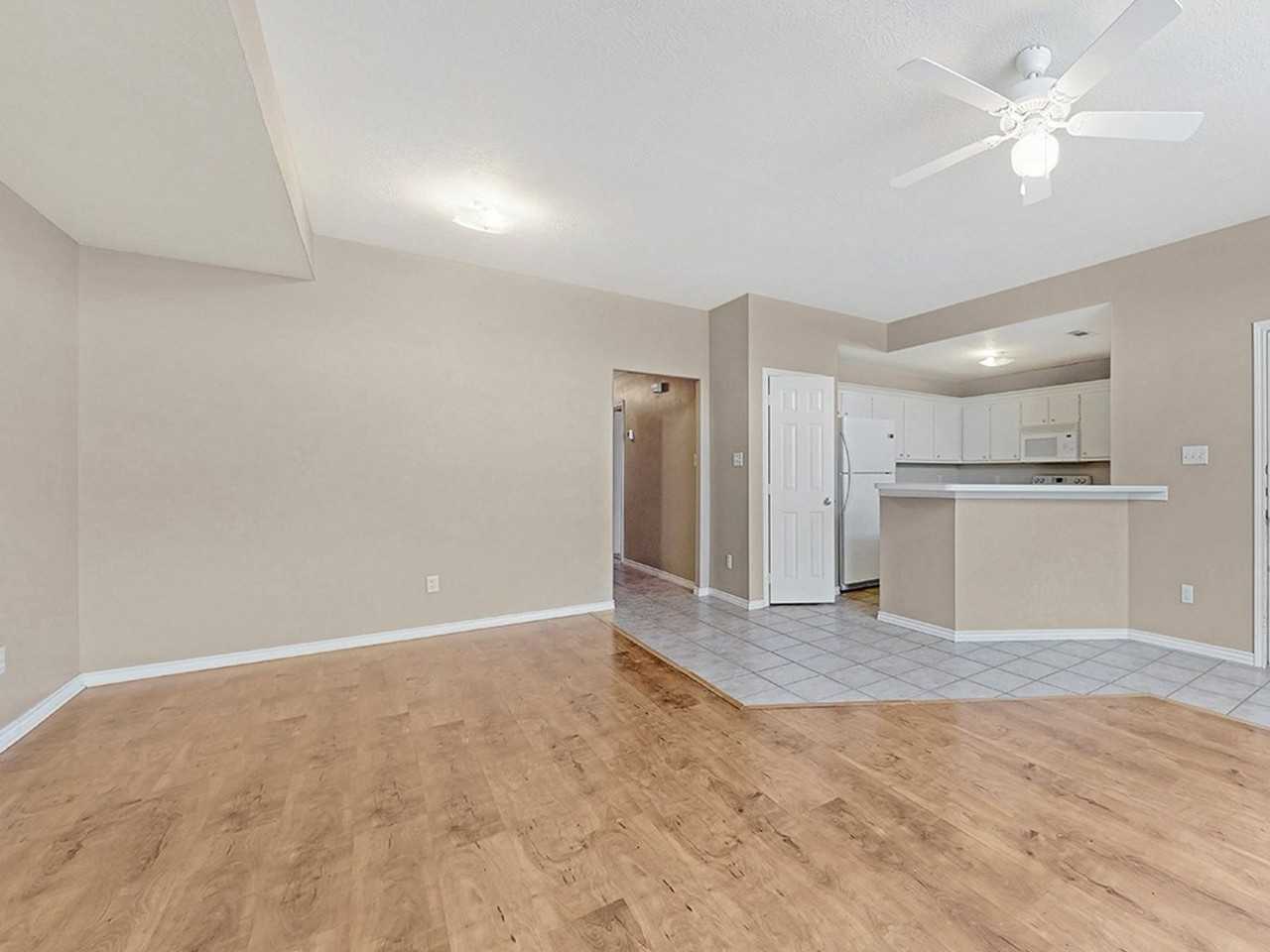 1421 Western Oaks Ct - Photo 5 of 46