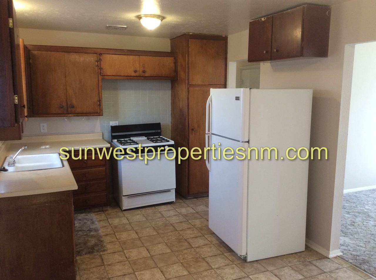 4020 E Douglas St - Photo 5 of 13