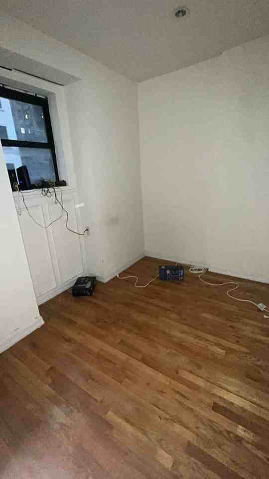 19 West 46th Street #5 - Photo 5 of 8