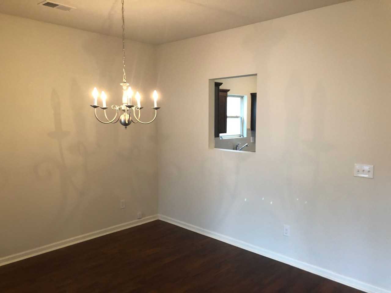 517 Tulip Ln - Photo 5 of 12