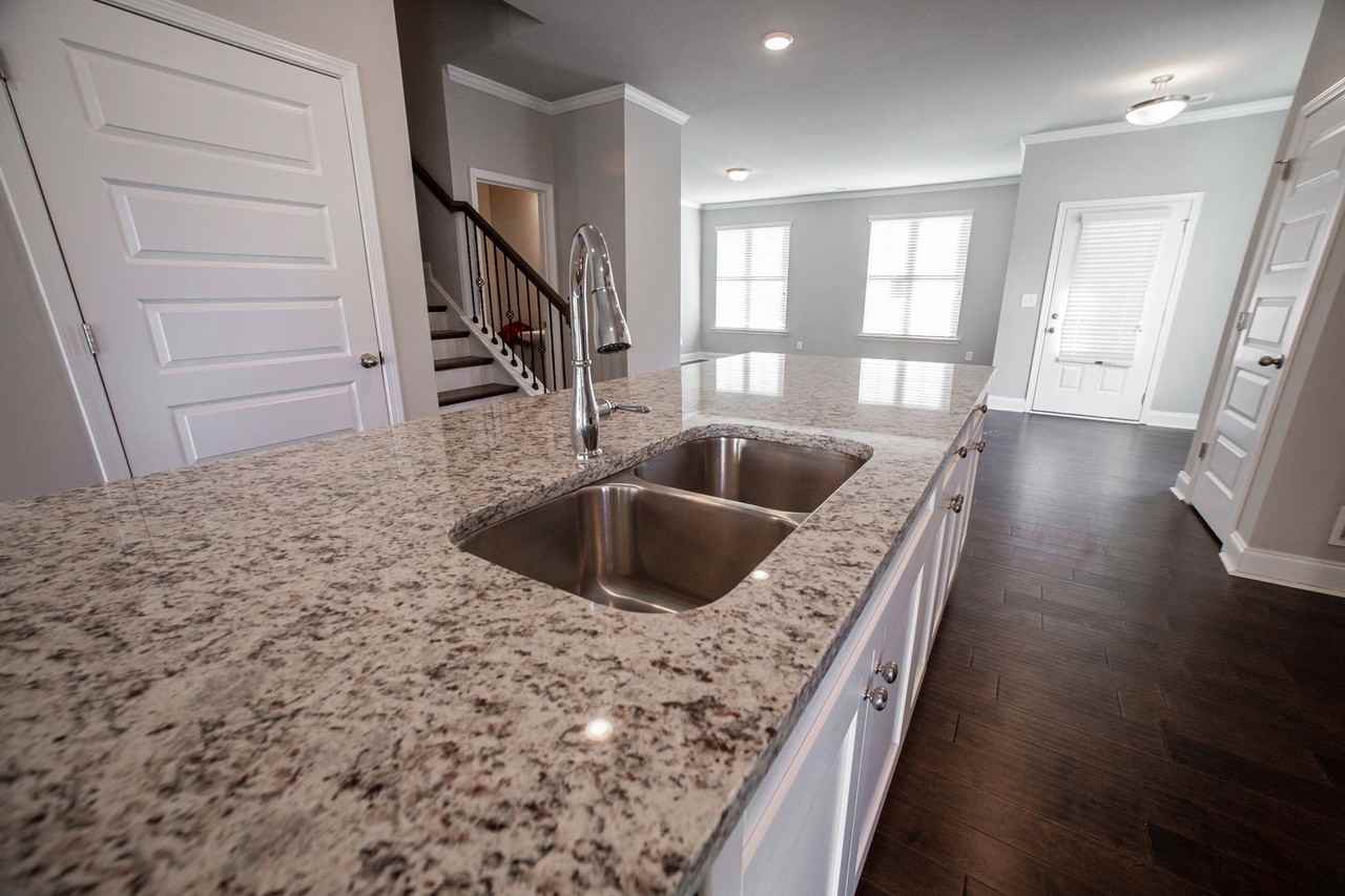 5810 Falcons Nest Aly - Photo 4 of 16