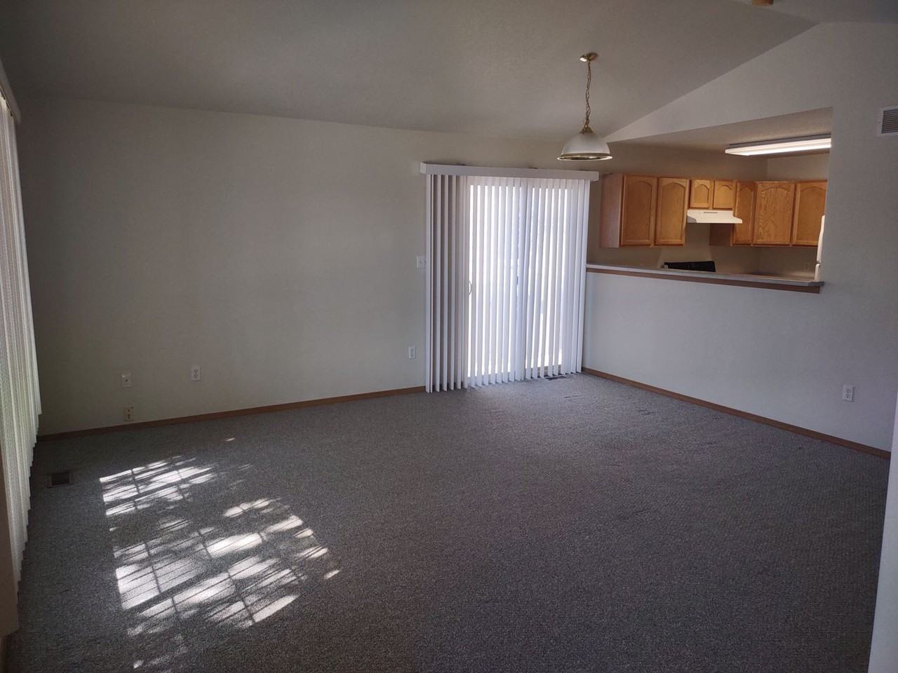 5045 Pioneer Pl - Photo 3 of 14