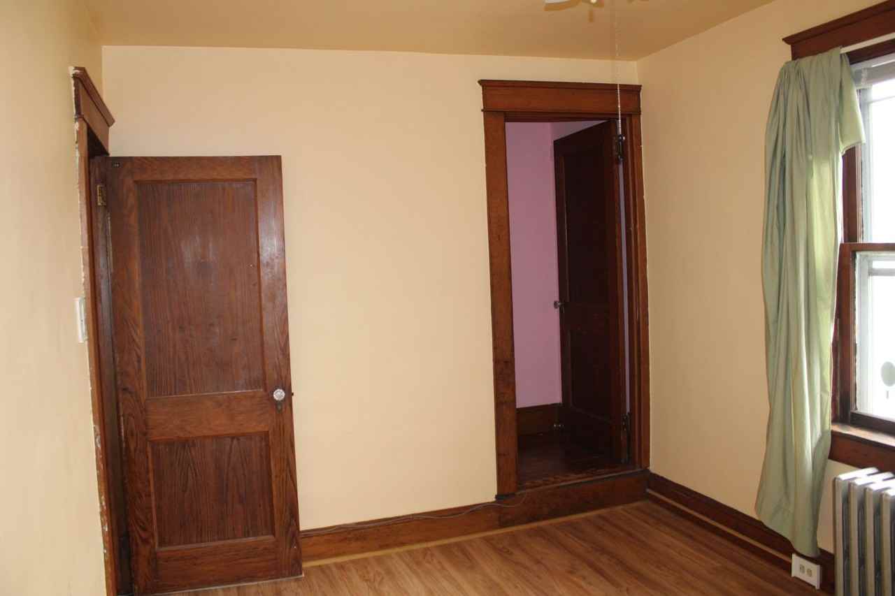 171 Linden Ave - Photo 6 of 9