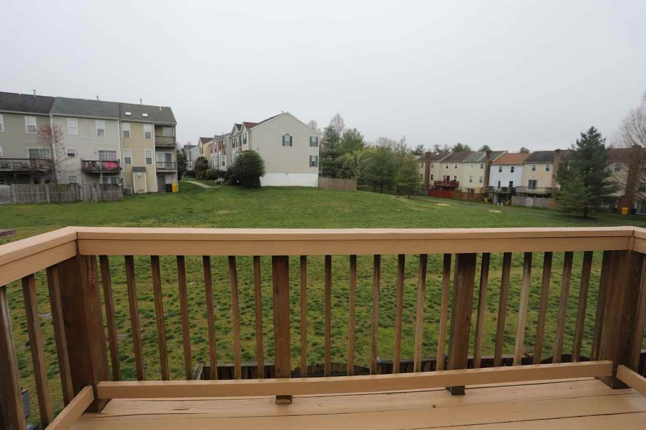 1228 Needham Ct - Photo 5 of 27