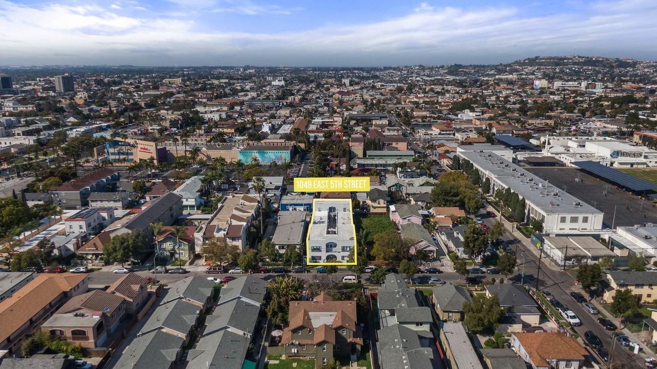 1049 E 5th Street - Photo 2 of 5