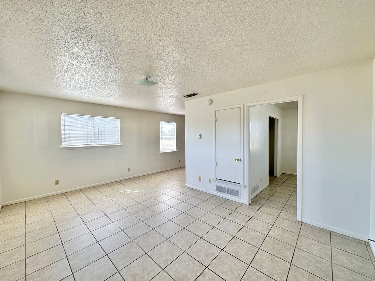 1313 W Stan Schlueter Loop - Photo 2 of 12