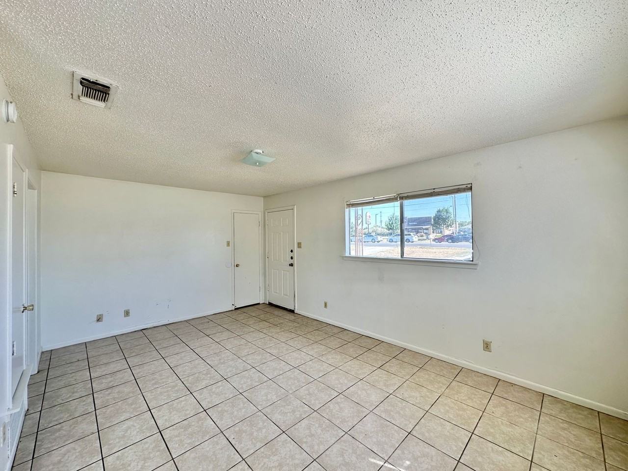 1313 W Stan Schlueter Loop - Photo 5 of 12