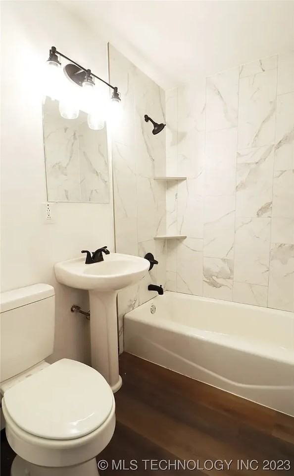 633 Loop Dr - Photo 6 of 37