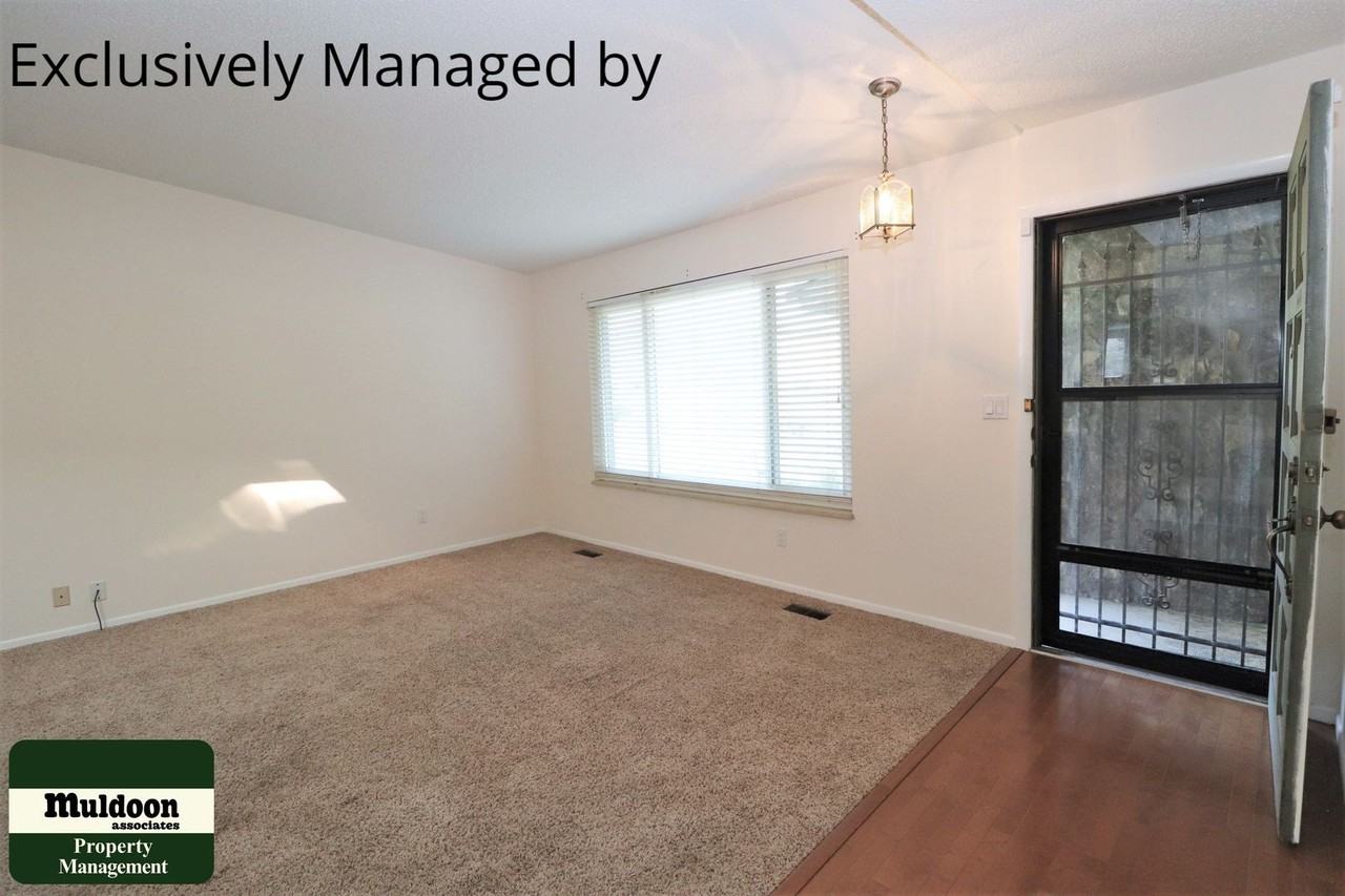 59 W Old Broadmoor Rd - Photo 4 of 29