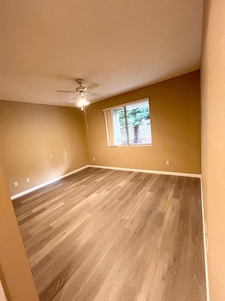 6224 Rose Garden Ln - Photo 5 of 15