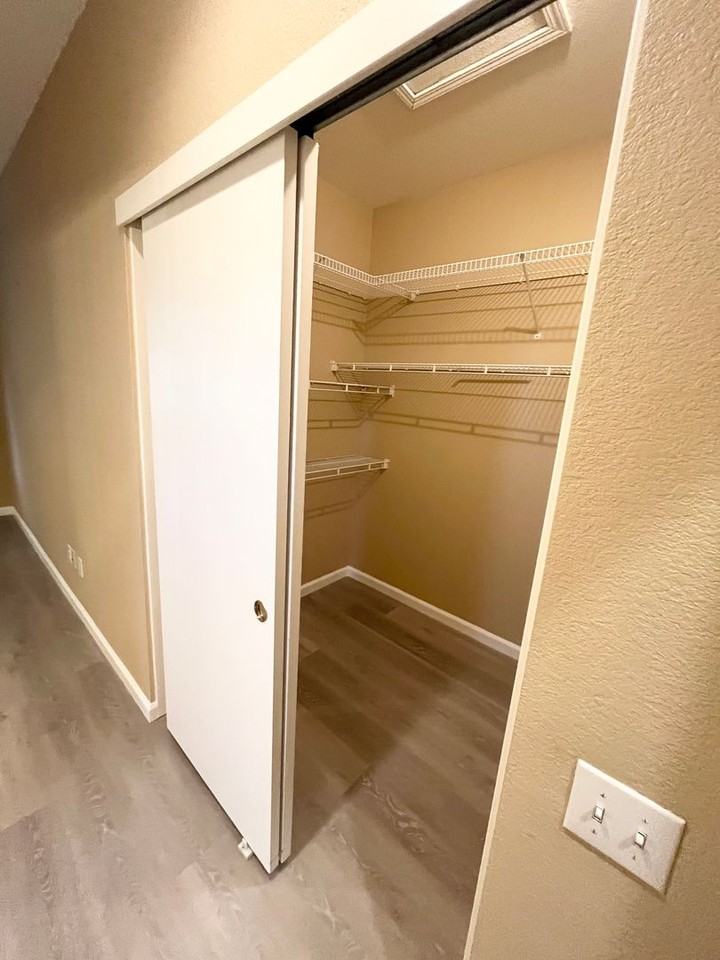 6224 Rose Garden Ln - Photo 7 of 15