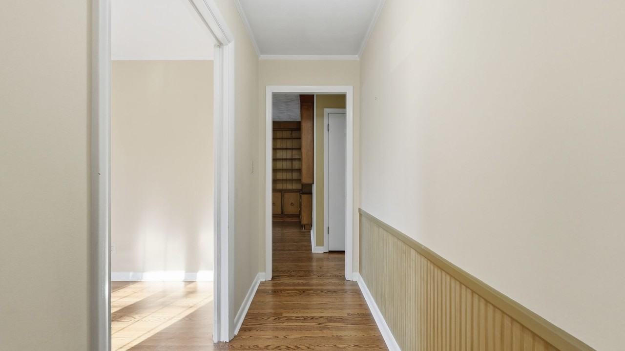 3009 Oakland Dr Nw - Photo 5 of 17