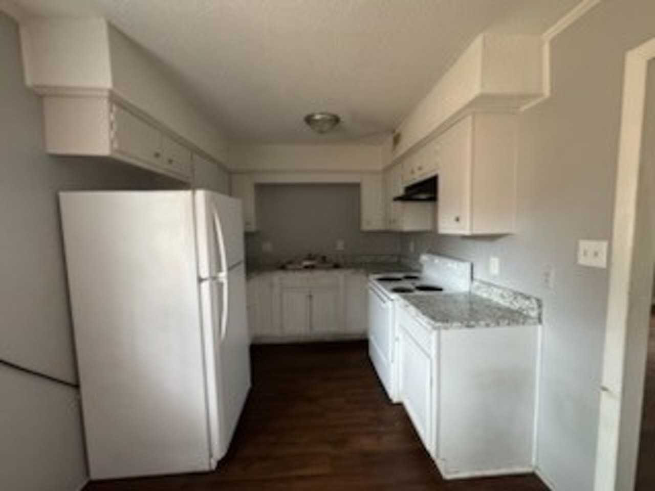 817D Ridge Rd - Photo 5 of 10