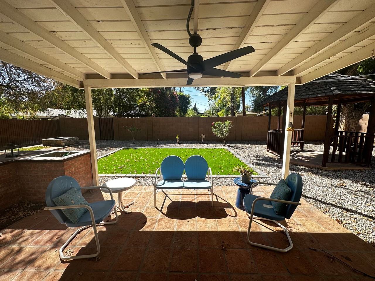 5118 N 18th Pl - Photo 2 of 33