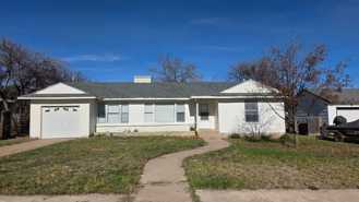 2424 Waco St - Photo 1 of 1