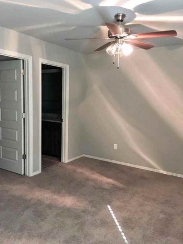 503 W Weymouth - Photo 2 of 11