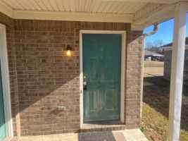 featured image of 340 S Davis St