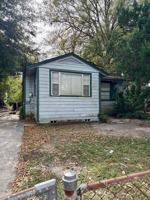 featured image of 2064 W 18th St