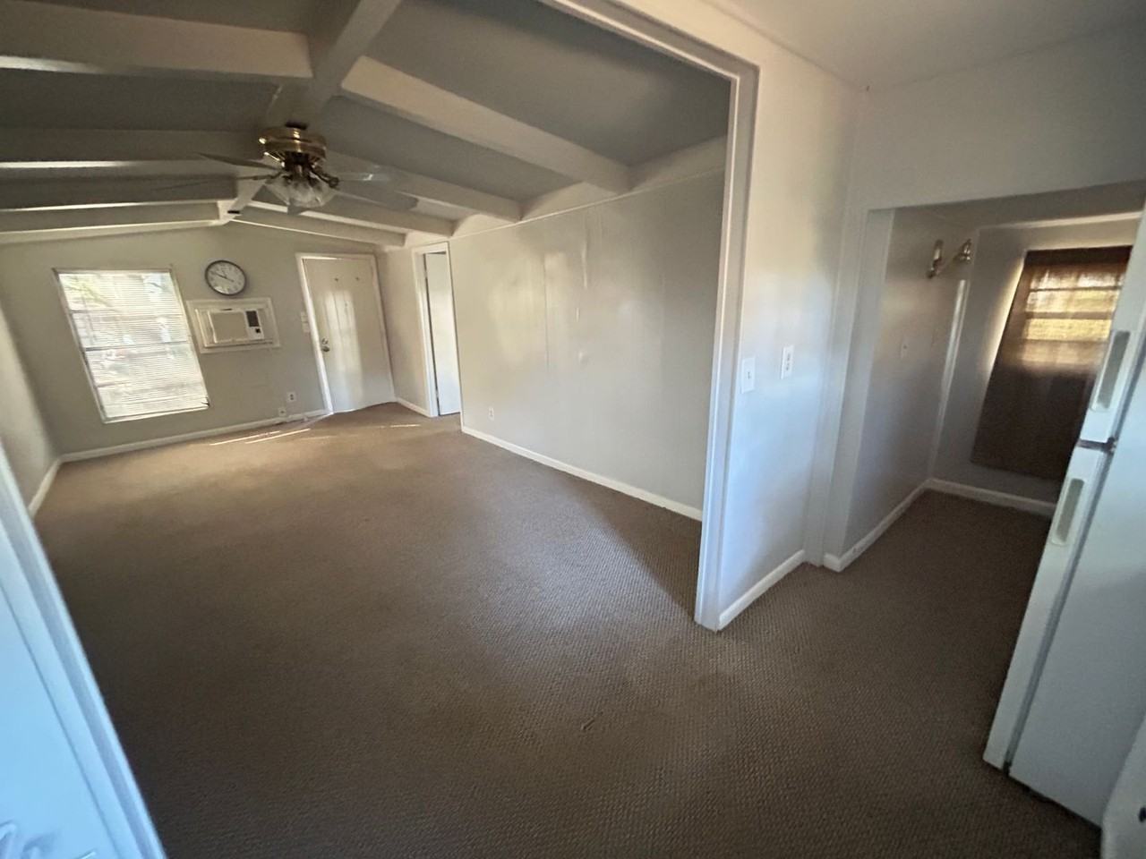 5691 Akra Ave - Photo 7 of 14