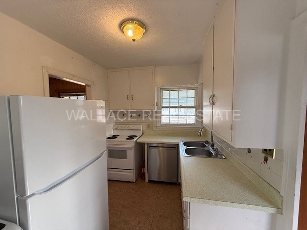 4302 Raven Dr - Photo 7 of 12