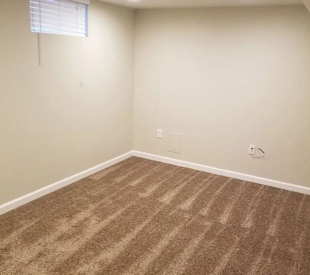 5821 E 68th Ave - Photo 6 of 8