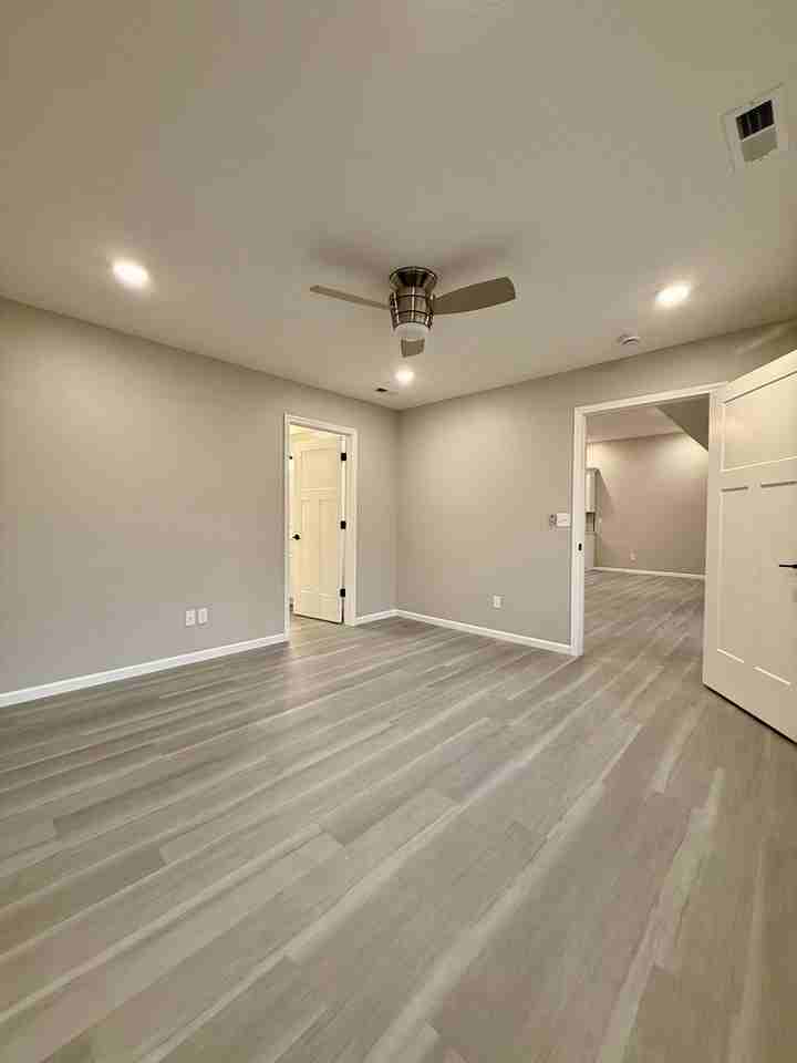 1291-MF4-E - Photo 7 of 18