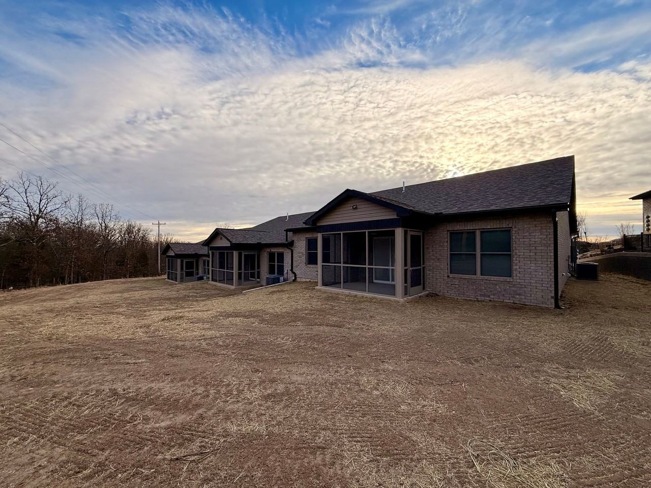 1291-MF3-E - Photo 2 of 35