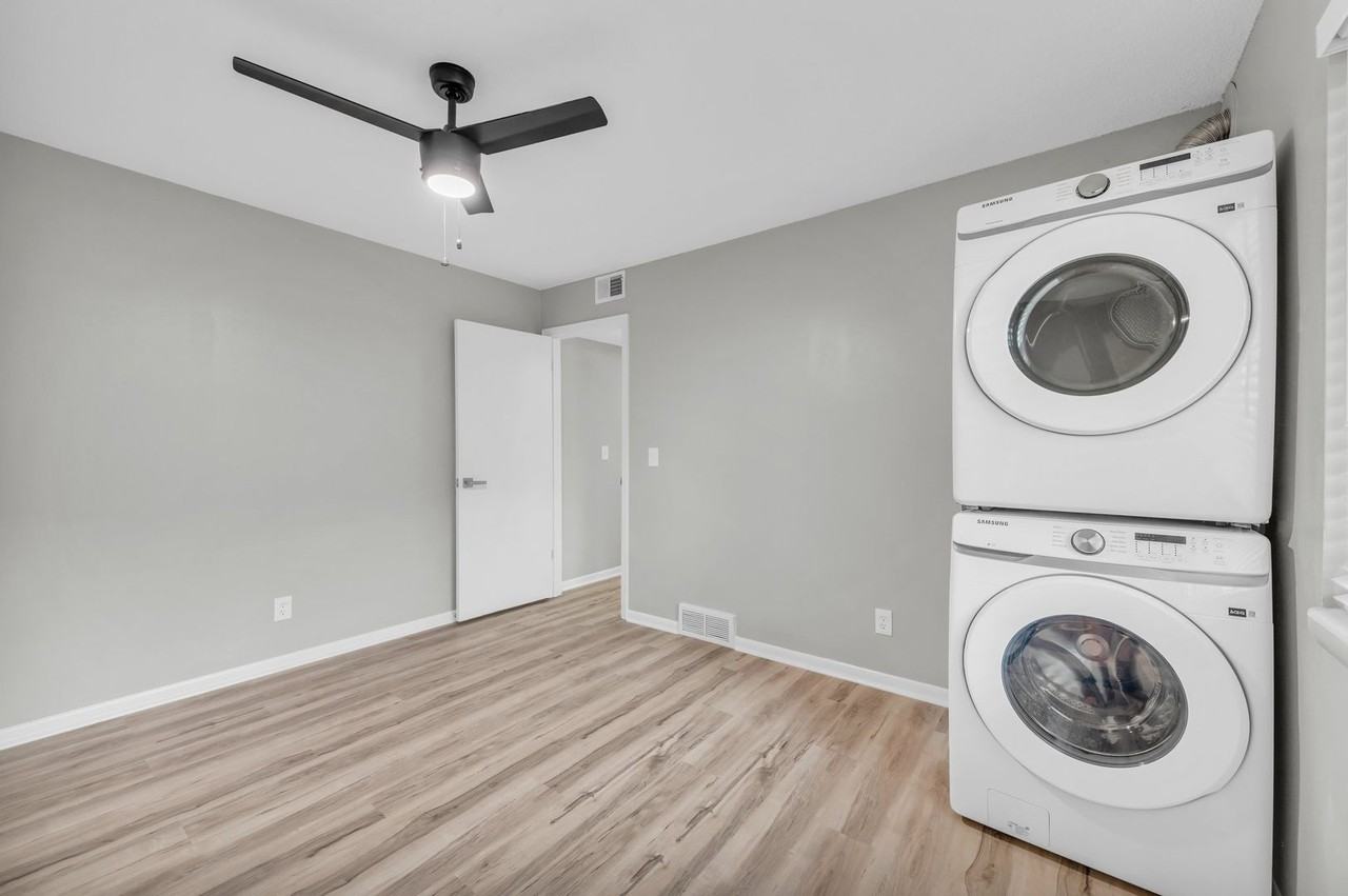 KC Midtown (41st Terr) - Photo 7 of 20