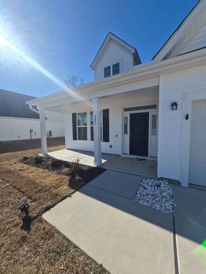 301 Harvest Meadows Xing - Photo 2 of 37