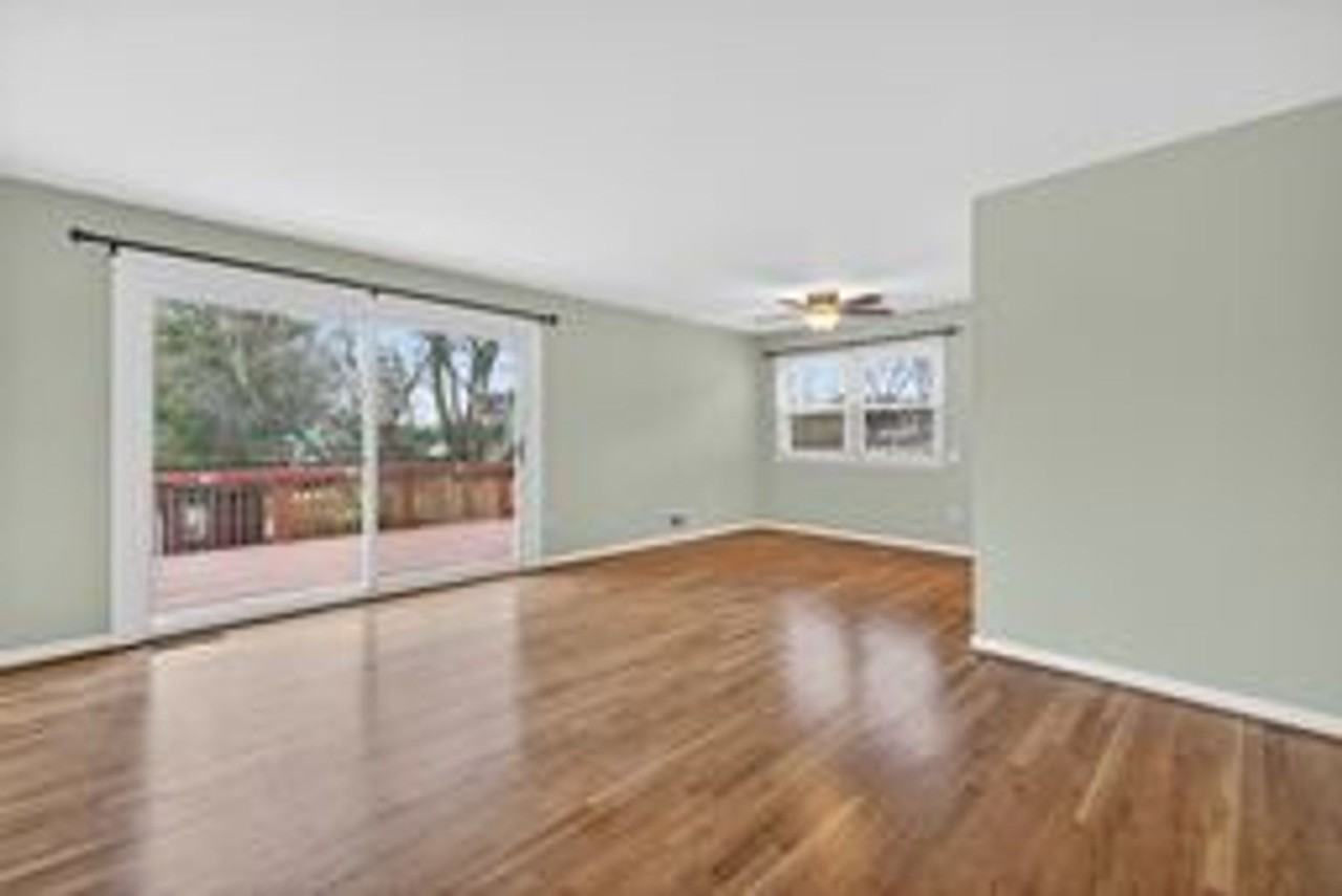 17504 Redland Rd - Photo 3 of 19