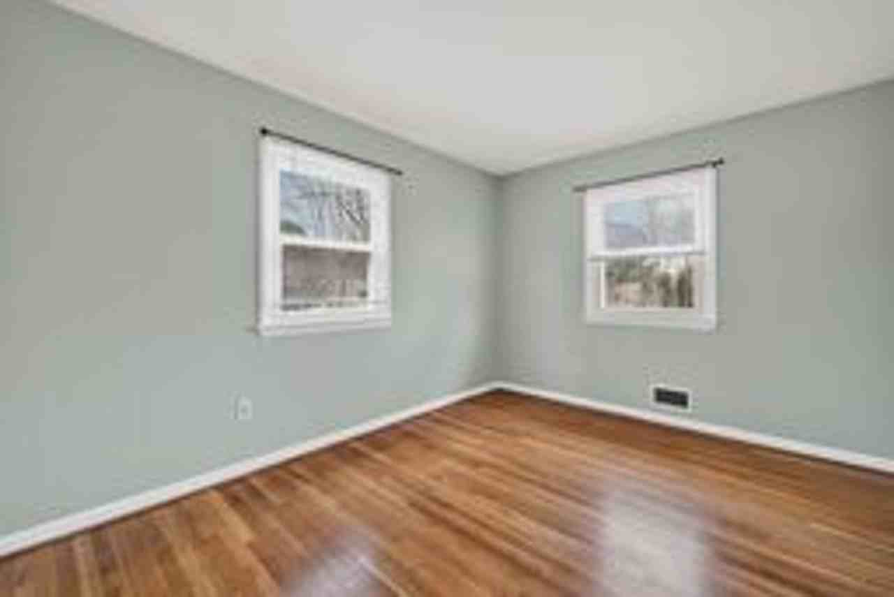 17504 Redland Rd - Photo 6 of 19