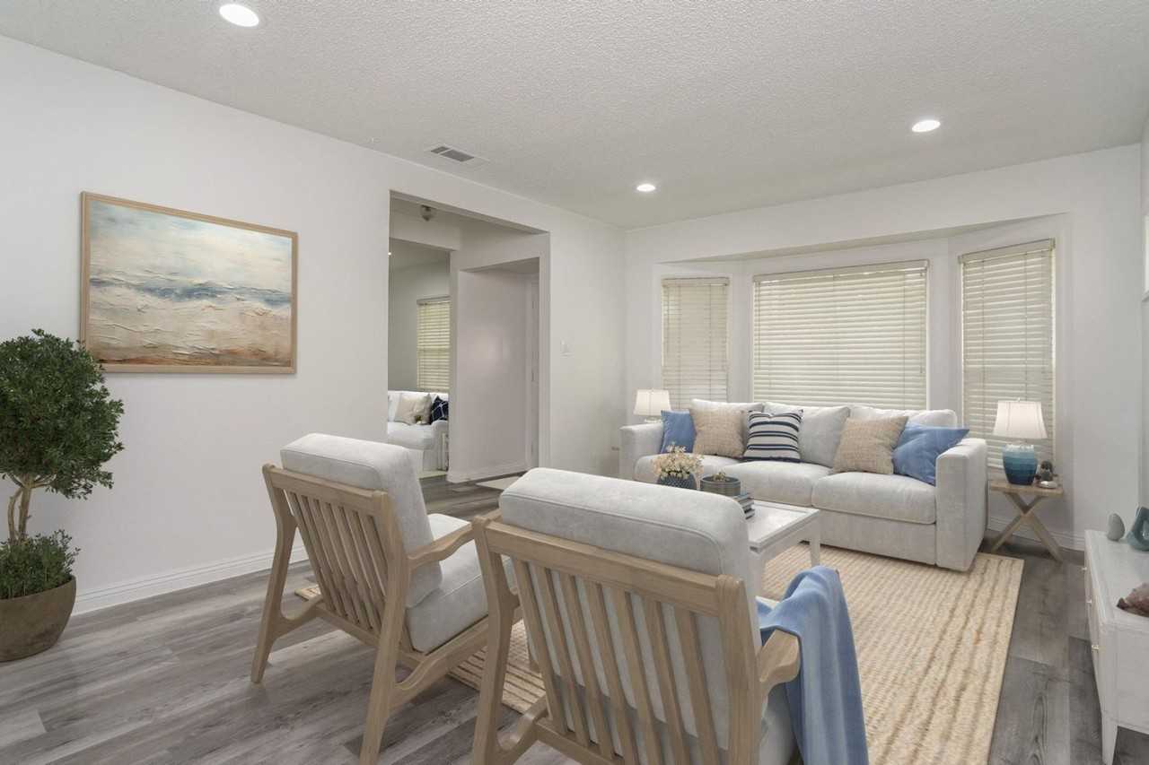 8277 Poinsettia Dr - Photo 6 of 48