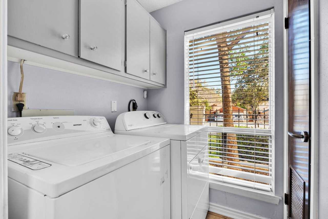 11303 Vance Jackson Rd - Photo 6 of 19