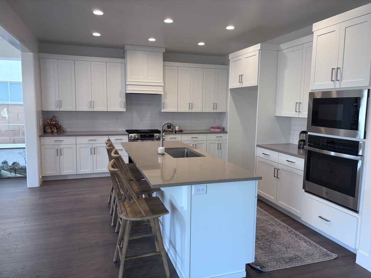 3569 S Turin Ln - Photo 5 of 23