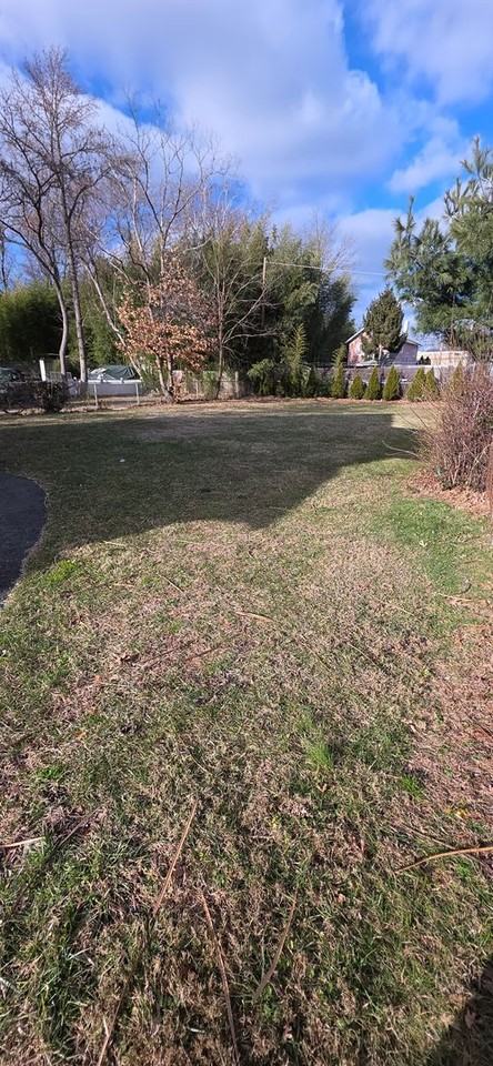 1609 Sewall Ave - Photo 4 of 19