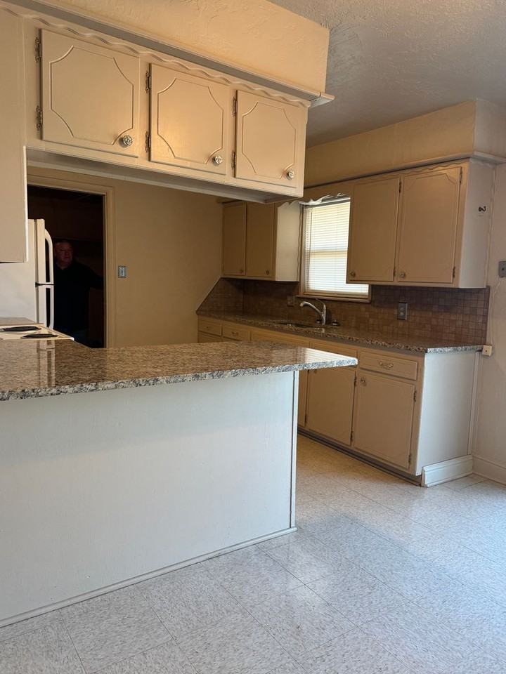 3011 Ne Cimarron Trl - Photo 5 of 16