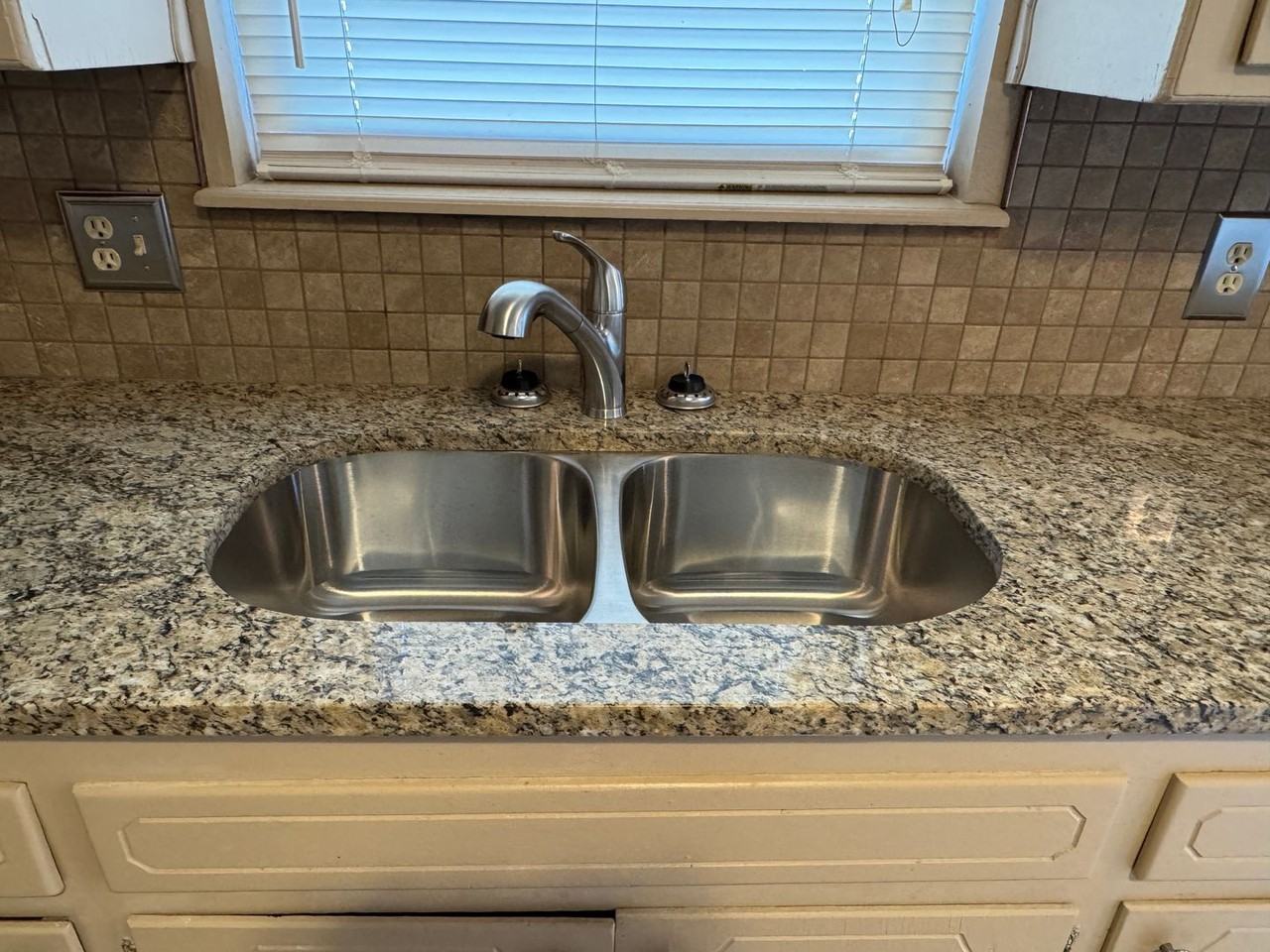 3011 Ne Cimarron Trl - Photo 7 of 16