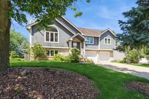 featured image of 14049 Summit Dr