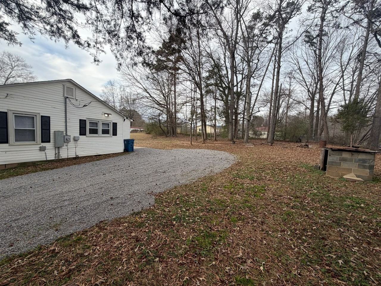 5048 Macon St - Photo 3 of 16