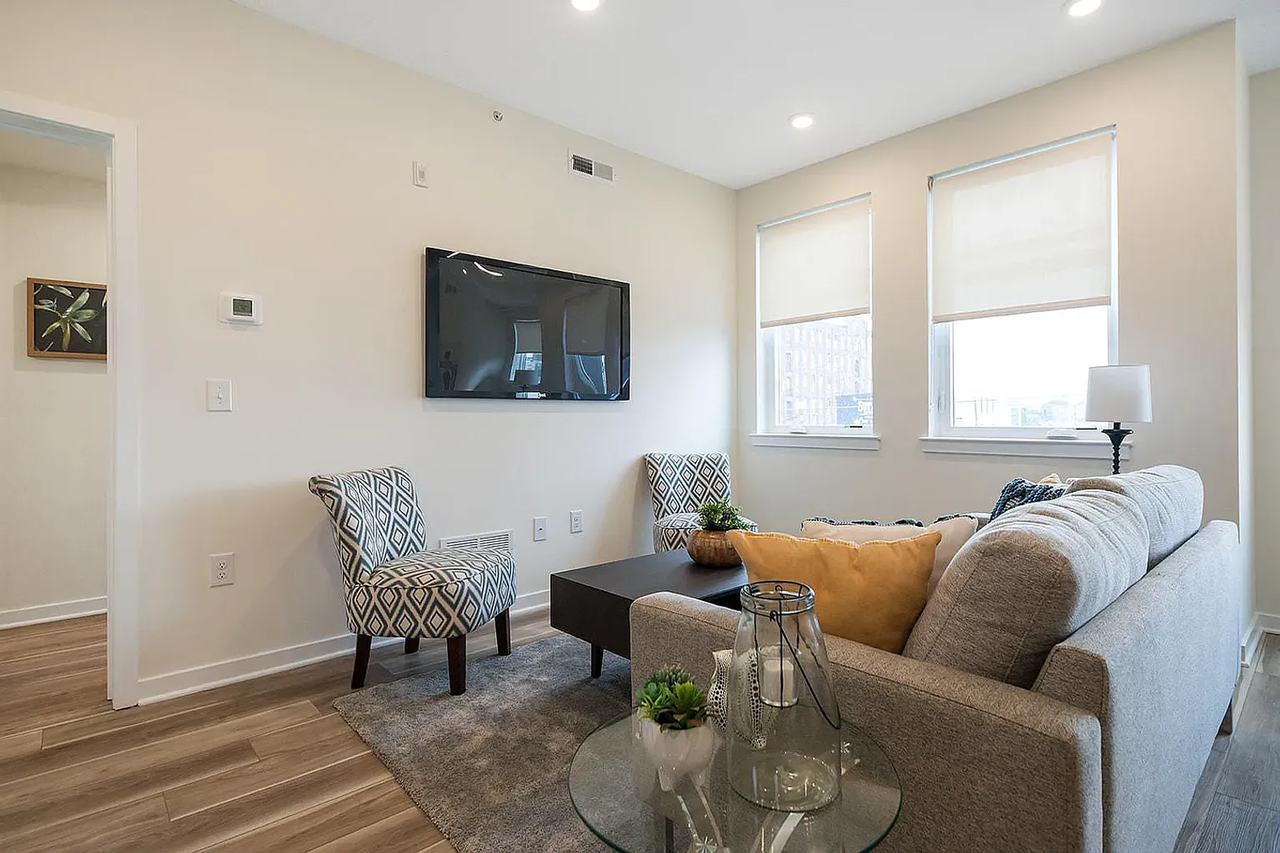 1651 5th St - Photo 6 of 20