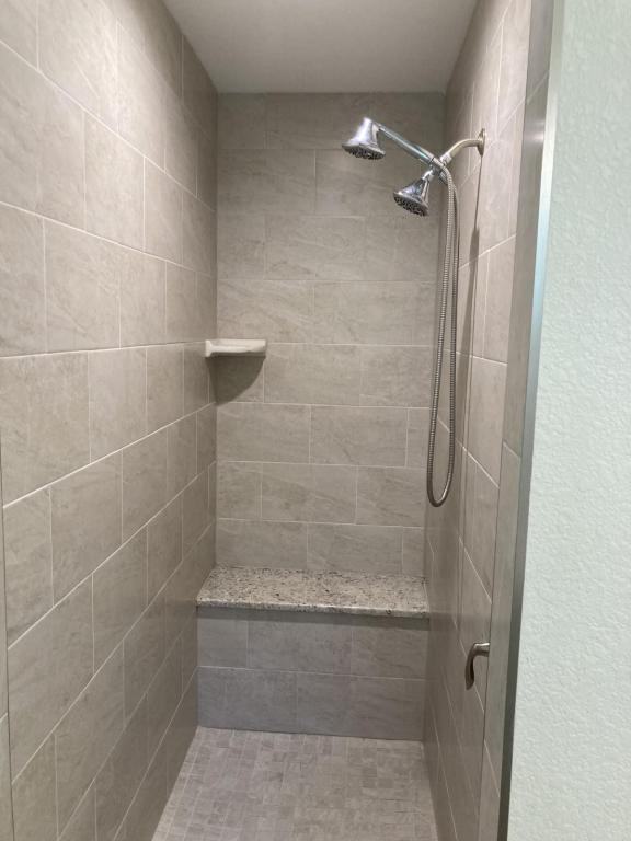 1641 S San Mateo Dr - Photo 7 of 8