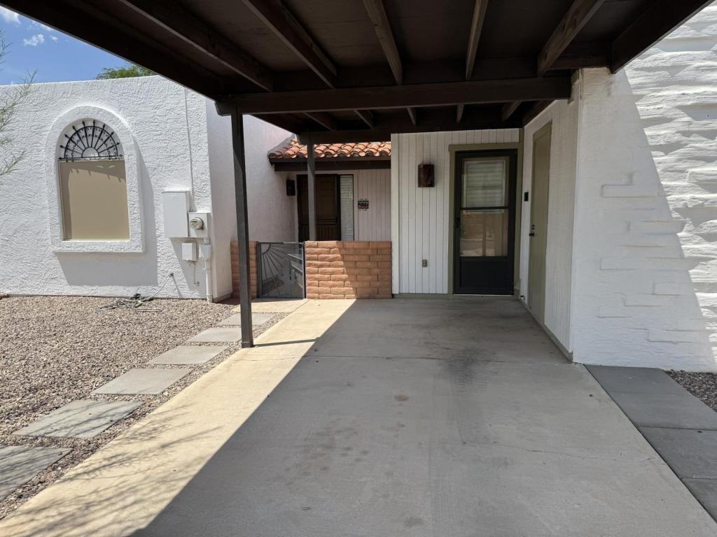 485 N Calle De Las Profetas - Photo 4 of 26