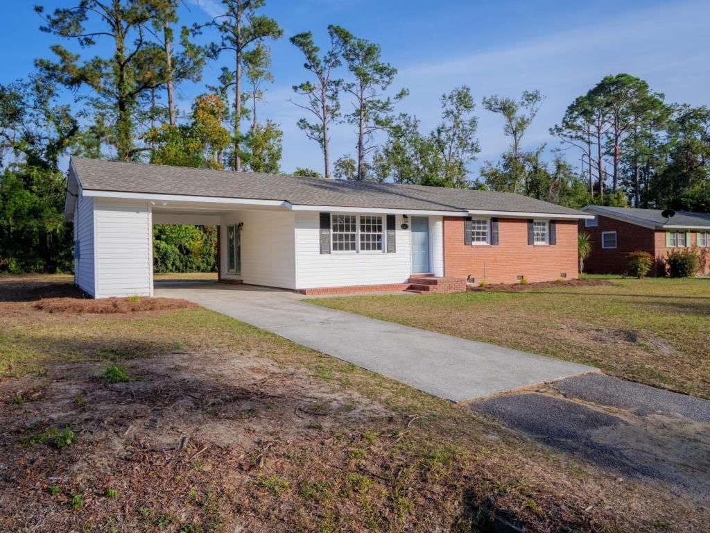 2323 Frederick Pl - Photo 2 of 35