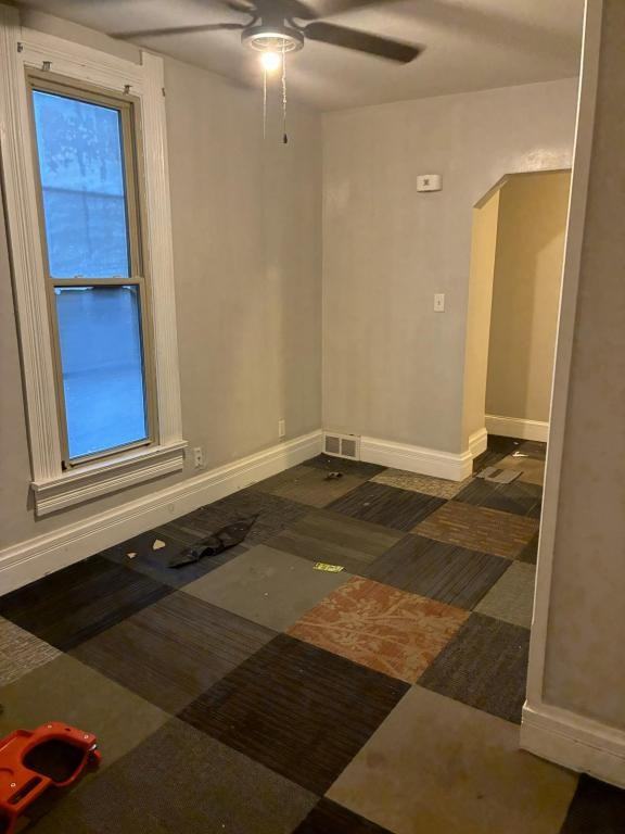 87 Vennum Ave - Photo 6 of 10